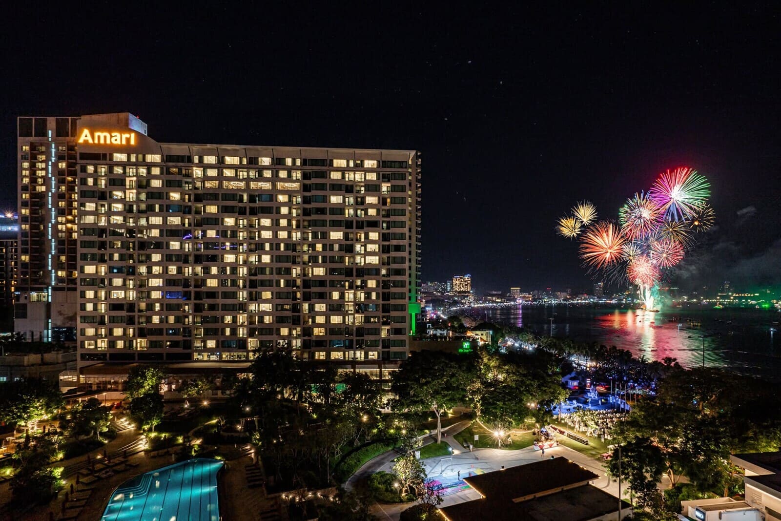 794054-Pattaya_Event_Tourism_2_.jpg.1600×1067